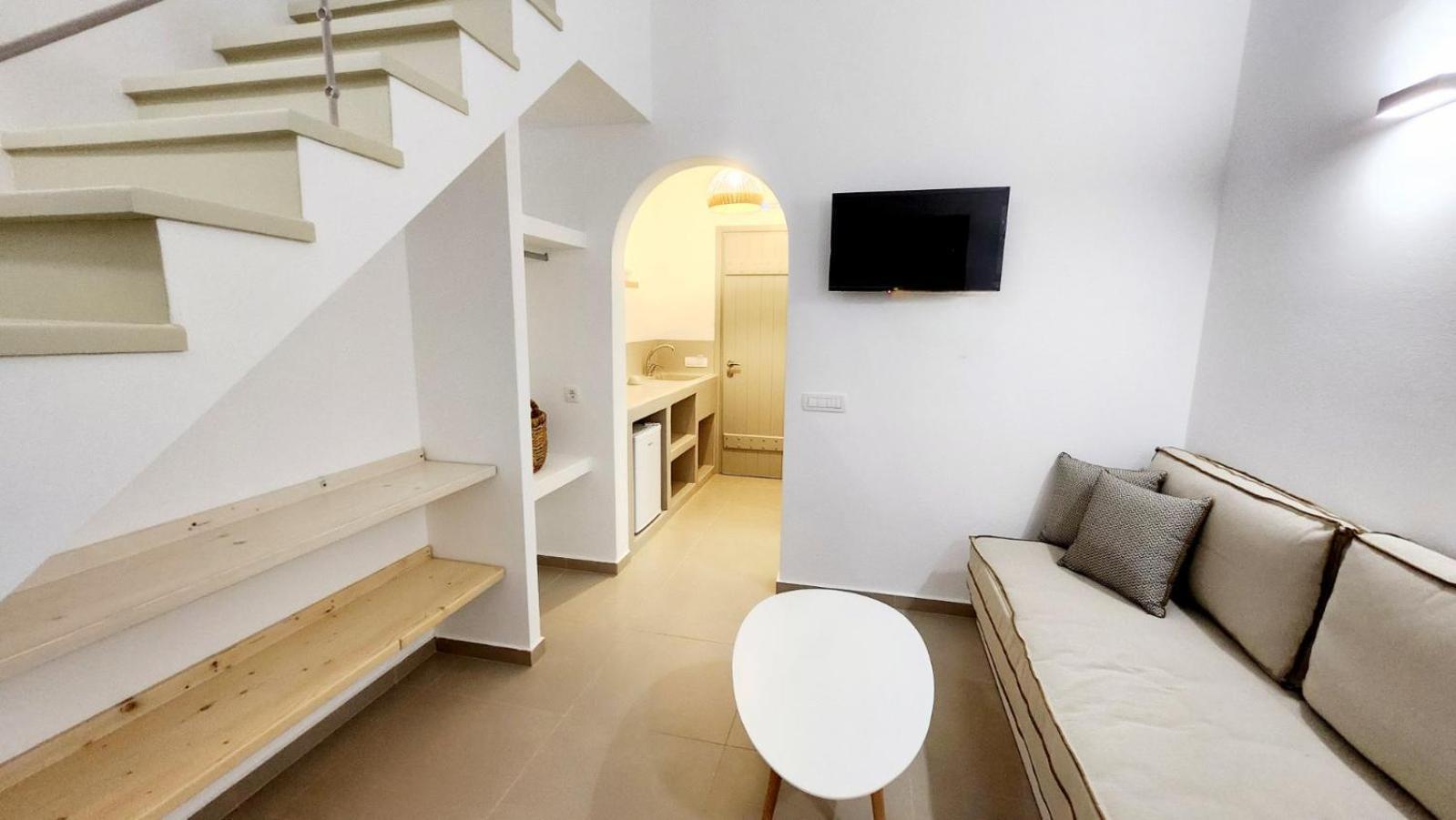 Hayal Suites Santorini Emporio  Exterior photo